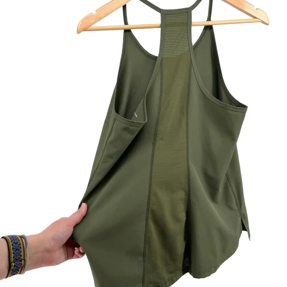 Tek Gear DryTek Bundle (3) Workout Racerback Tank Tops Sz M Black Olive Mint - Picture 16 of 16